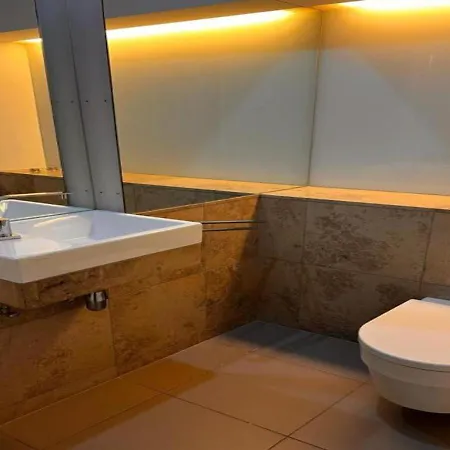 No1 Dream View * براتسيلافا