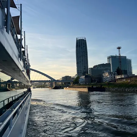 شقة No1 Dream View براتسيلافا